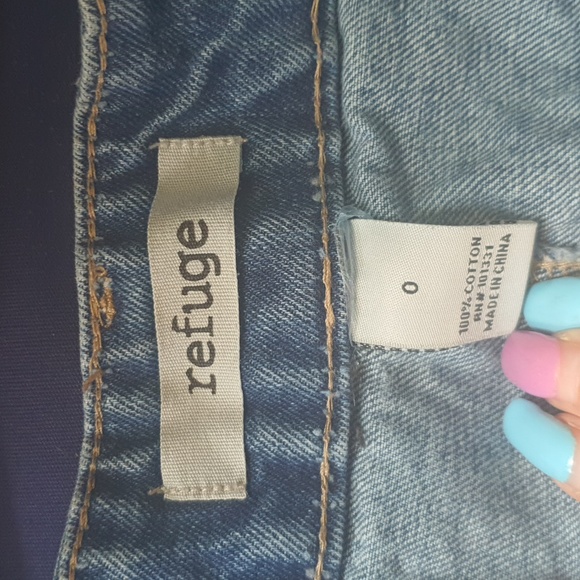 Refuge size 0 shorts - Picture 3 of 4